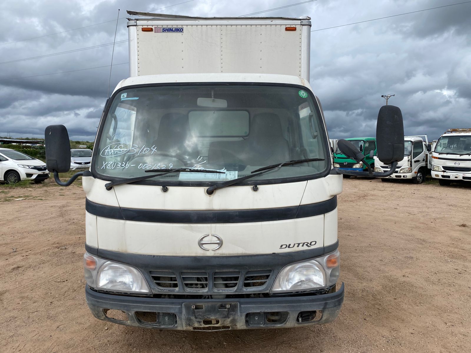 HINO DUTRO 2005
